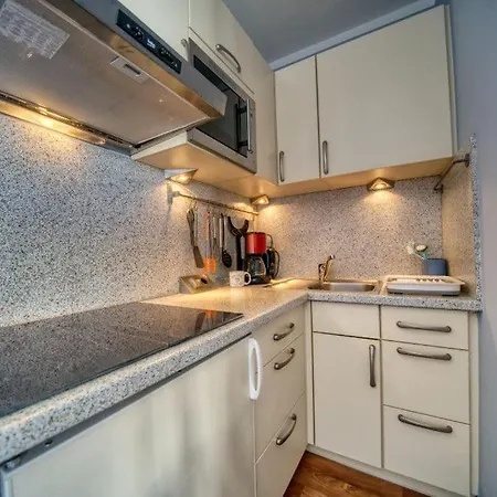 - Haus G, App 0g0602 Apartment *